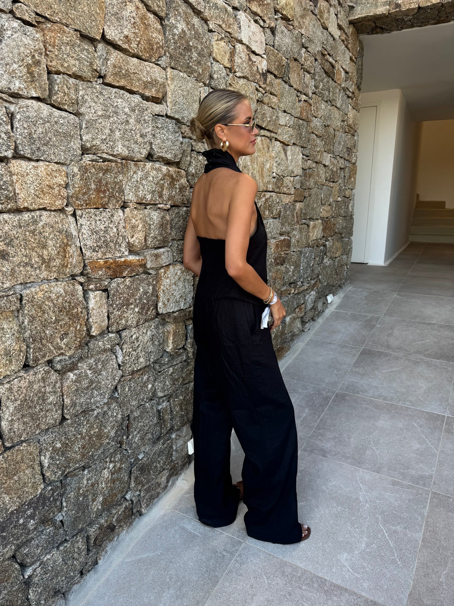 Moni Linen Set (Black)